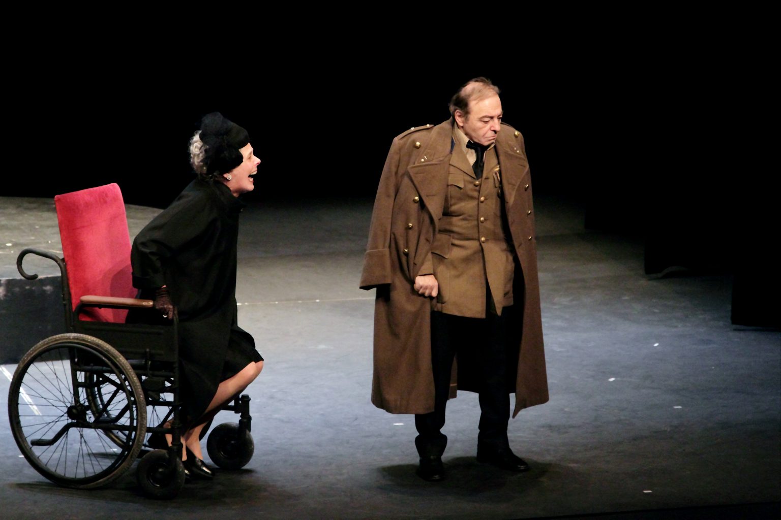2014 - Richard III - avec Béatrix Ferauge - Théâtre du Parc