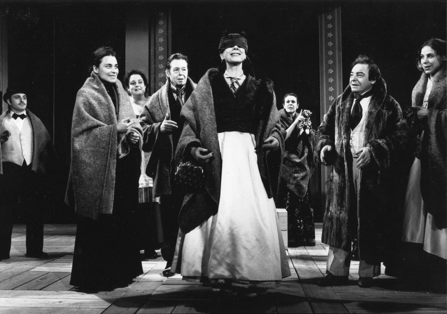 2001 - la Cerisaie - avec Muriel Jacobs, Isabelle De Hertogh, Quentin Milo, Anne Chapuis, Béatrix Ferauge - Théâtre le Public
